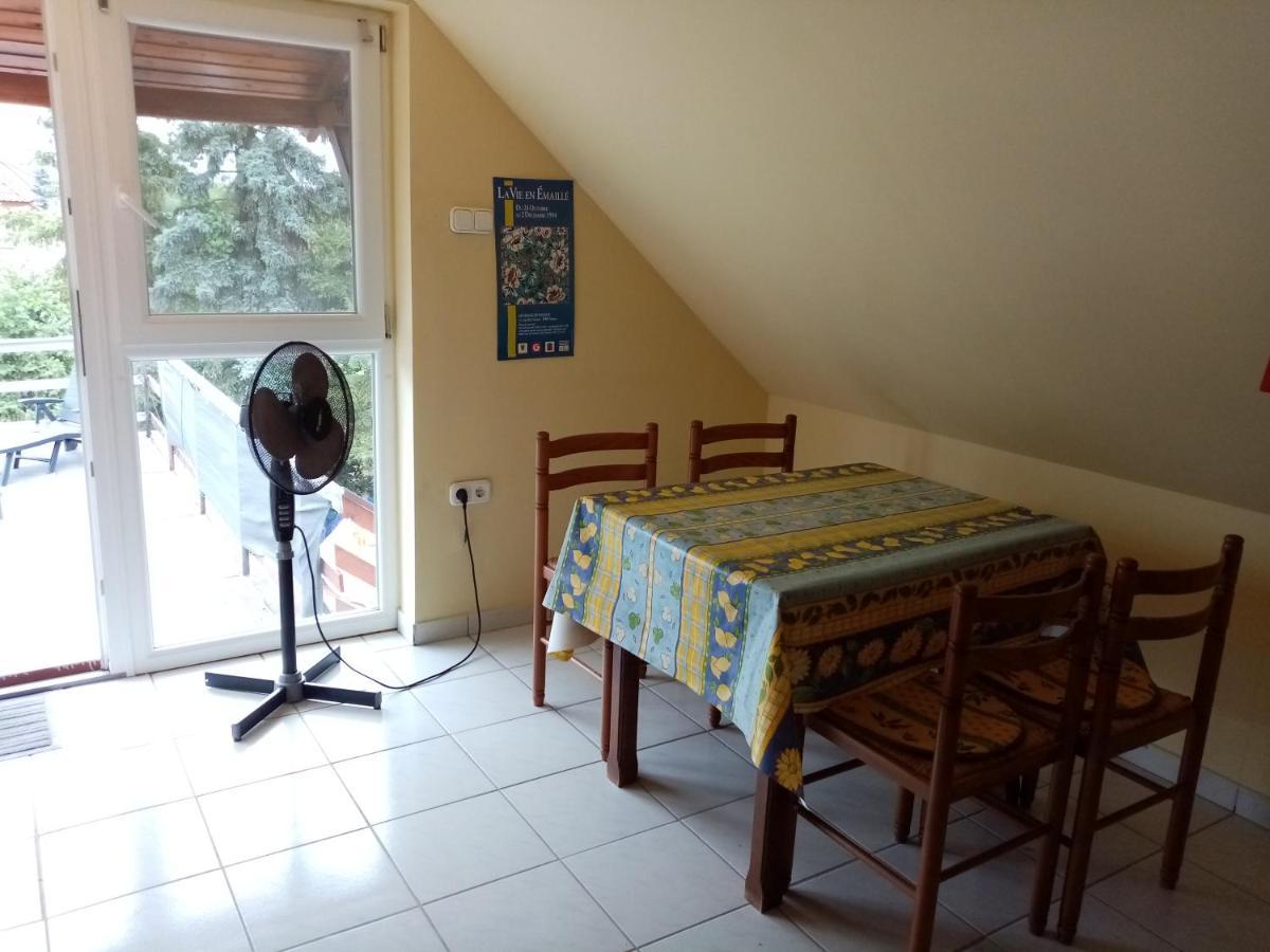 Appartamento Thefi Vendégház Zánka Esterno foto