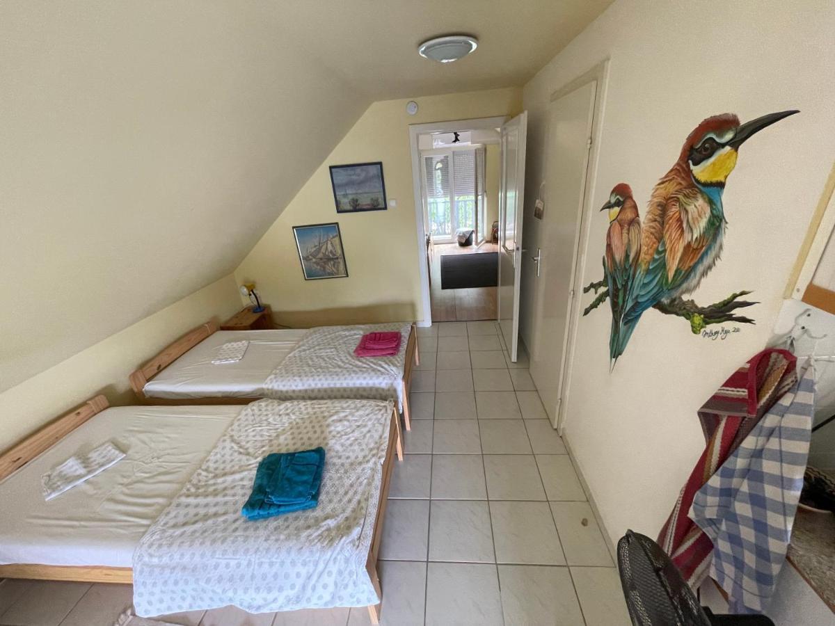 Appartamento Thefi Vendégház Zánka Esterno foto