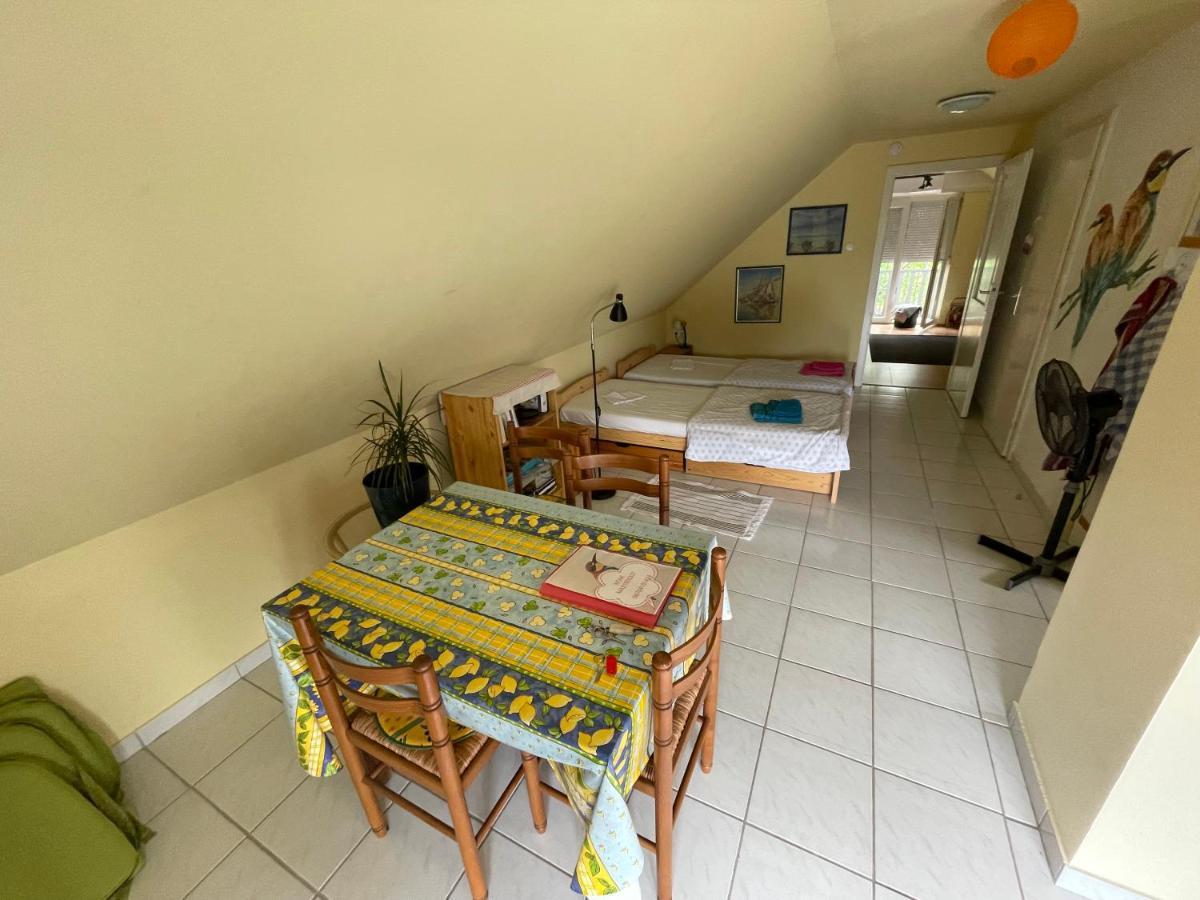 Appartamento Thefi Vendégház Zánka Esterno foto