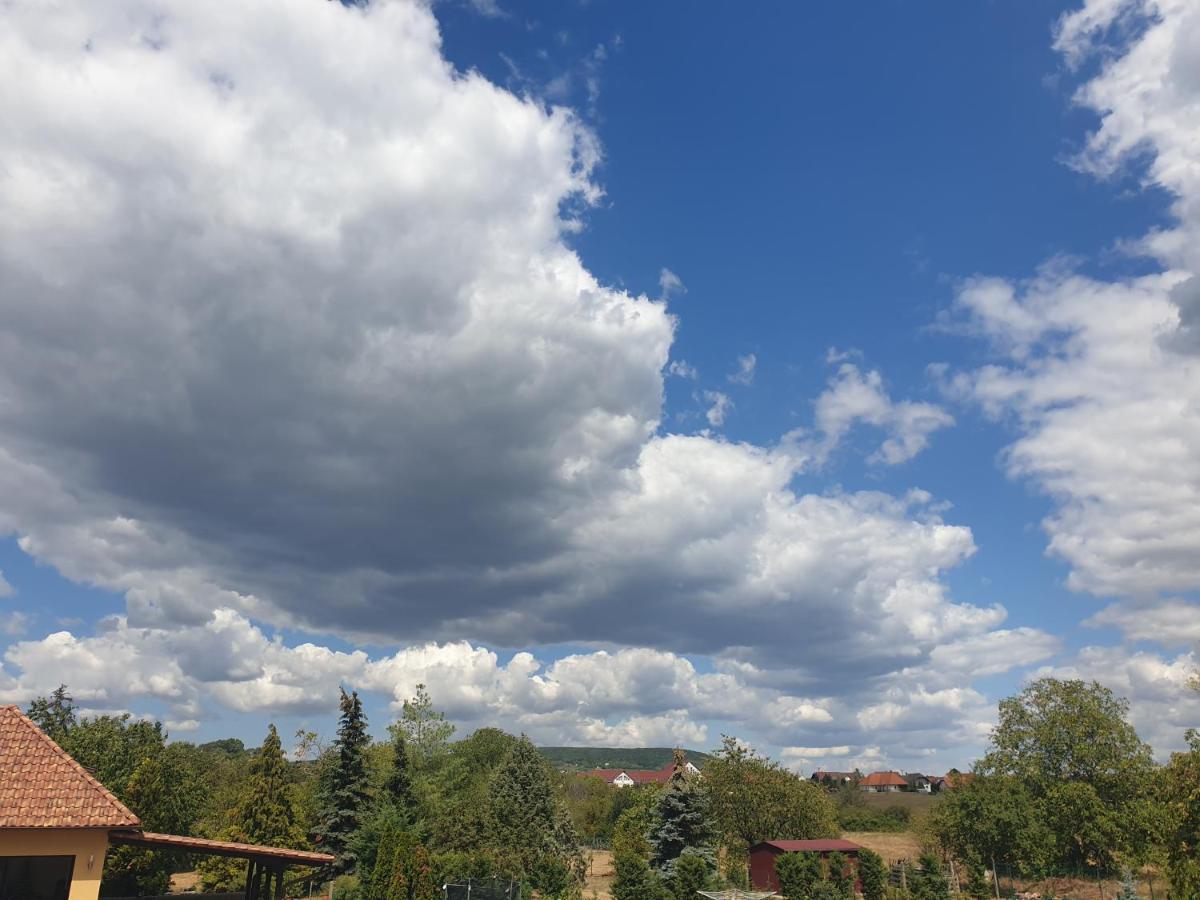 Appartamento Thefi Vendégház Zánka Esterno foto